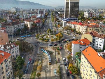 ЕК повиши на 1,9 на сто прогнозата си за ръста на българския БВП през 2024 г., очаква и по-ниска инфлация