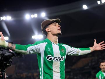 Вила, Бетис и Порто без проблеми напред в Лига Европа, Рома е аут