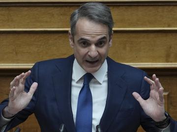 Гръцкият премиер призова за обединение на Кипър 52 г. след турската инвазия на острова