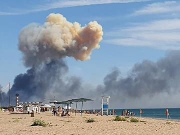 Украйна и Русия си размениха удари с дронове срещу Кримският полуостров и Запорожие