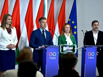 Новото правителство на Унгария отваря за пръв път досиетата на комунистическите служби