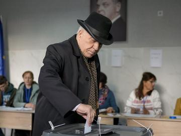 Република Молдова избира днес нов парламент в решаващ момент за бъдещето си
