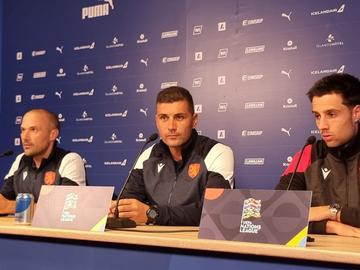 Временният треньор на България: Дано футболистите разберат, че сме екип