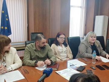 Деца от цялата страна се включват в юбилейното издание на конкурса „Децата на България пеят, танцуват, рисуват“