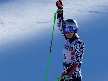 Новозеландка пренаписа историята на алпийските ски с победа за Световната купа
