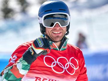 Радослав Янков се класира на четвърто място, а Тервел Замфиров е шести в паралелния гигантски слалом от Световната купа по сноуборд