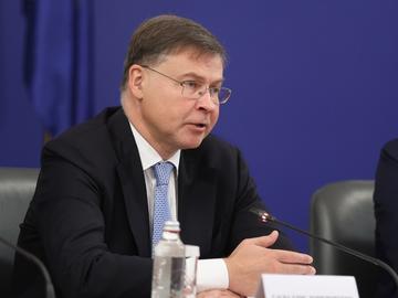 Валдис Домбровскис: Присъединяването към еврозоната е най-добрата инвестиция, която България прави за своето бъдеще