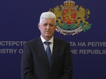 Димитър Стоянов: Румен Радев ще посрещне унгарския президент с личния си автомобил