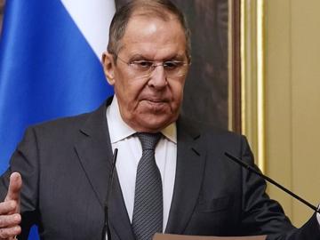 Лавров: Киев атакува с 91 дрона резиденцията на президента Путин в Новгородска област