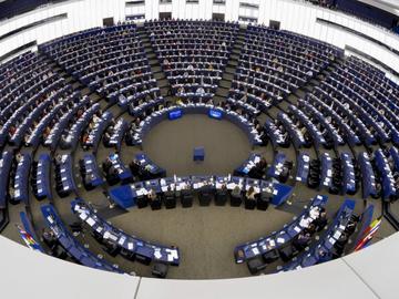 Европарламентът прие доклада за РСМ, но с "българските поправки"