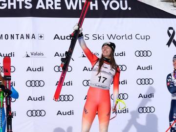 Швейцарка сензационно спечели супергигантския слалом в Кран Монтана