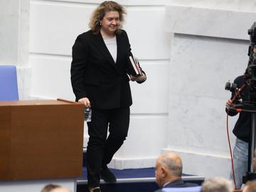 Киселова: В политиката цената винаги е по-висока в края