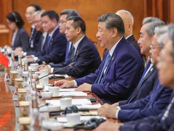Китай размаха пръст на САЩ, срещата Тръмп–Си пред провал