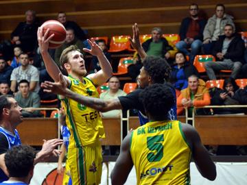 „Рилски спортист“ трепери до края за победата в Шумен