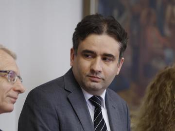 Божанов: Радев поема щафетата, превръщаме се в “Орбанова Унгария”