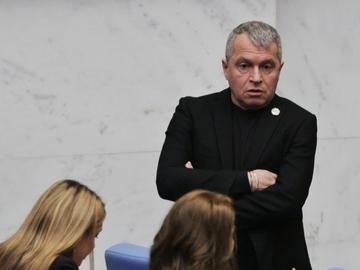 Тошко Йорданов към медиците: Ако вие не искате, ще вкараме чужденци за 500 лв.