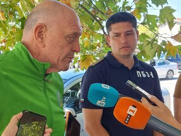 Обявиха частично бедствено положение в Лесово, огънят тръгна към Турция