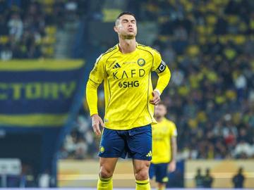 Роналдо е аут от състава на Португалия, може да не играе доста дълго