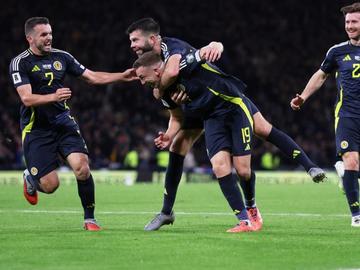 Шотландия взе гладиаторска битка. Смелите момчета от Фарьорите вече имат 9 точки