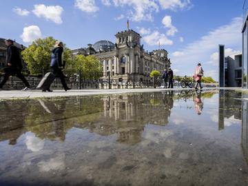 Германия показва признаци за излизане от кризата, според оценката на "Бундесбанк"