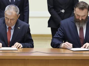 Вкарваме украинския език в обучението в училище, готвим преглед на учебниците по история