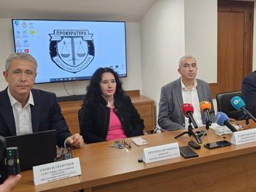 Разкриха нови данни за лабораторията за фентанил, 2 престъпни групи покривали пазара