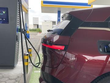 България получава пари от ЕС за електрозарядни станции