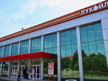 "Ню Йорк пост": Американският милиардер Тод Боули купува "Лукойл"
