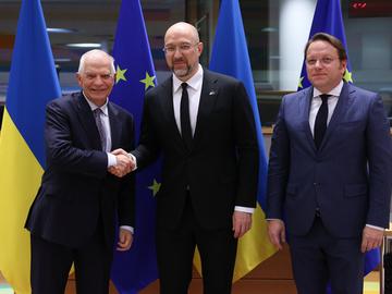 Борел: Ако Украйна се предаде, руските войски ще бъдат на границите на ЕС и няма да спрат там