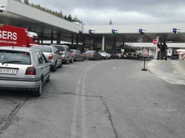 Лекарят, прегазил кучето Мая, напусна България