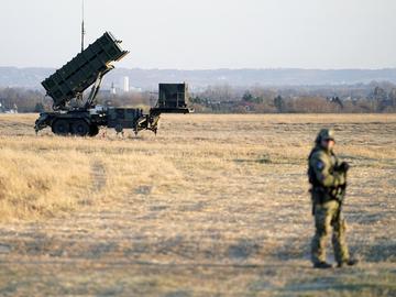 Съветът НАТО-Украйна ще проведе спешно заседание за противовъздушната отбрана на Киев