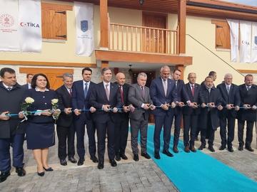 Министри, депутати и турският посланик откриха къщата музей на легендата Наим Сюлейманоглу