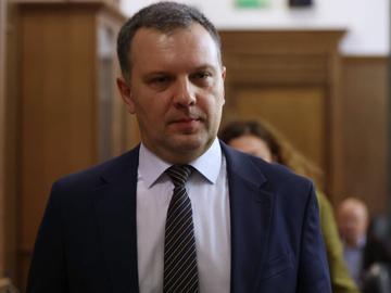 Найденов поиска отстраняването на Емилия Русинова - и като шеф на СГП, и като прокурор