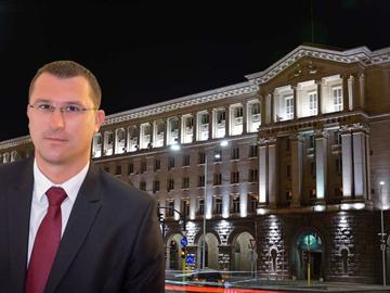 Николай Копринков оглави политическия кабинет на Радев, нови 18 зам.-министри