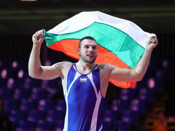 Кирил Милов донесе първи медал за България от Световното по борба