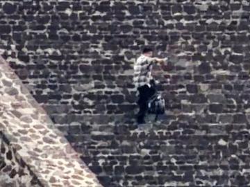 Туристи са загинали и ранени след стрелба в пирамидите на Теотиуакан