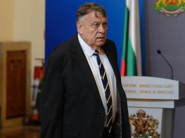 МОН слага край на порочната система "парите следват ученика"