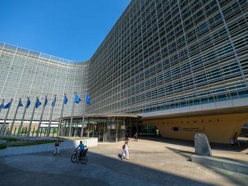 Европейската комисия предложи санкции срещу Израел, които ще засегнат и търговията