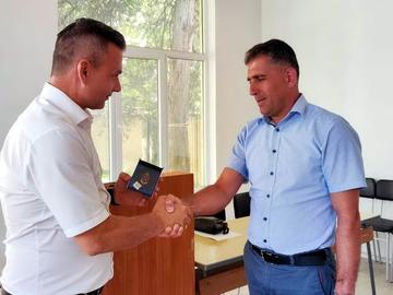 С почетен знак на МВР е награден началникът на РУ - Нови пазар гл. инспектор Веселин Райнов