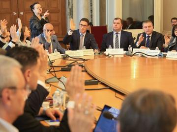 Глоби до половин милион евро за укриване на информация за цените