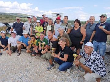 24 души от 5 града участваха в състезание по спортен риболов за хора със слухови увреждания край Кюлевча
