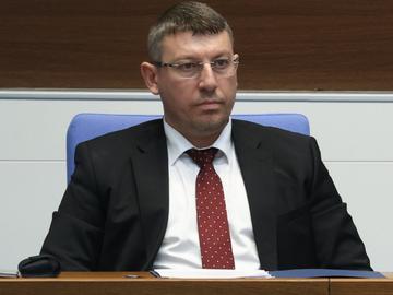 Денев отрече за вербувани от ДАНС сред убитите на Петрохан