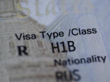 H-1B визата в САЩ става "лукс", US компаниите спешно привикаха чуждестранните си работници
