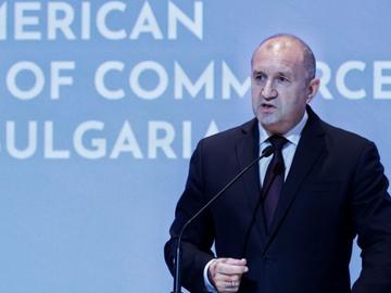 Радев: Не сме приключили с олигархията, битката е много тежка, но ние я водим упорито