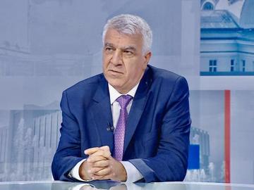 Румен Гечев напусна БСП заради еврото, опълчиха се и структурите в Пловдив и Варна
