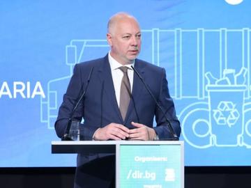 Евакуираха българските дипломати от Иран в Азербайджан