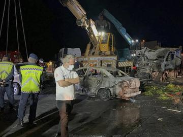 Най-малко 10 убити и 39 ранени при катастрофа на магистрала в южната част на Турция