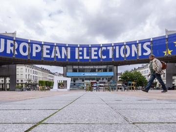 370 милиона избиратели имат право да гласуват в дългия изборен уикенд, за да изберат 720 евродепутати