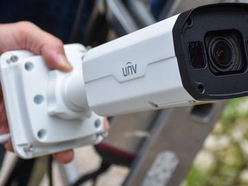 Претърсиха 8 адреса след изтеклите в порносайтове кадри от гинекологичен кабинет