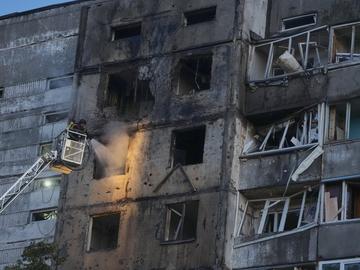 Руска атака срещу Киев рани 10 души, Украйна нанесе удари с жертви по Сочи и Белгородско